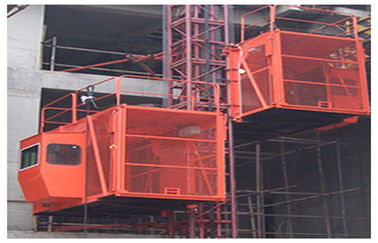 O CE/ISO certificou o estilo vermelho do elevador 1000kg SC100 da grua do passageiro 100 gaiolas/